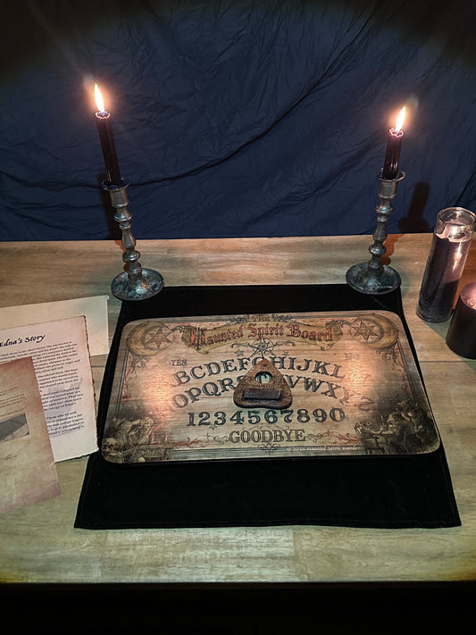 Haunted Spirit Board: Edna Edition